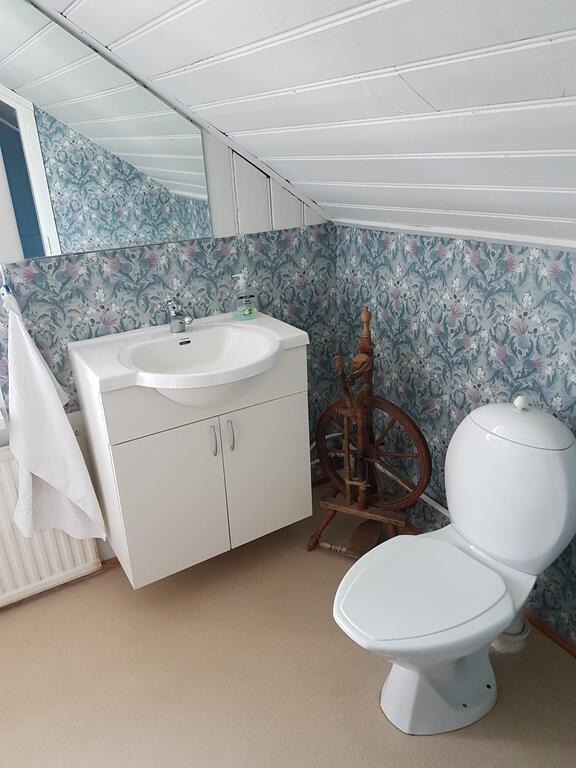 Guesthouse Gamli Bær room 1